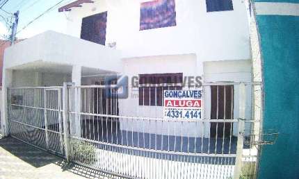 Casa com 2 quartos para alugar na SERAFIM CARLOS, R, Cerâmica, São Caetano do Sul, 120 m2 por R$ 3.240