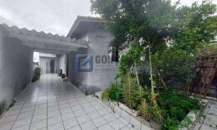 Casa com 2 quartos para alugar na FELIPE CAMARAO, R, Demarchi, São Bernardo do Campo, 80 m2 por R$ 2.650