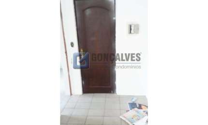 Apartamento com 2 quartos para alugar na TIRADENTES, R, Santa Terezinha, São Bernardo do Campo, 52 m2 por R$ 1.500