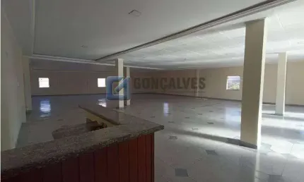 Sala comercial para alugar na daniel nunes de castro, r, piraporinha, diadema, 950 m2 por r$ 25.000