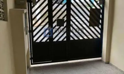 Casa com 2 quartos para alugar na SOFIA, R, Baeta Neves, São Bernardo do Campo por R$ 1.960