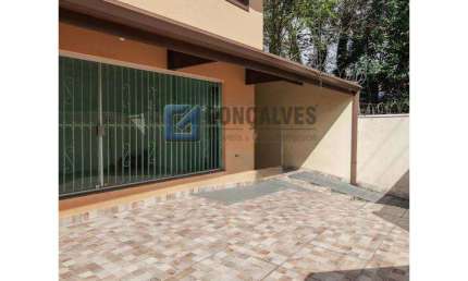 Casa com 6 quartos para alugar na ALMIRANTE BARROSO, R, Vila Bocaina, Mauá, 300 m2 por R$ 5.500
