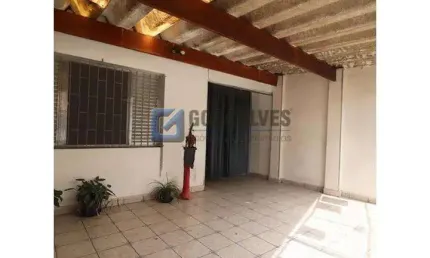 Casa com 5 quartos para alugar na BARAO DO RIO BRANCO, R, Vila Eldízia, Santo André, 227 m2 por R$ 3.200