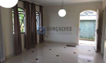 Casa com 3 quartos para alugar na CRAVINHOS, R, Baeta Neves, São Bernardo do Campo, 350 m2 por R$ 10.000
