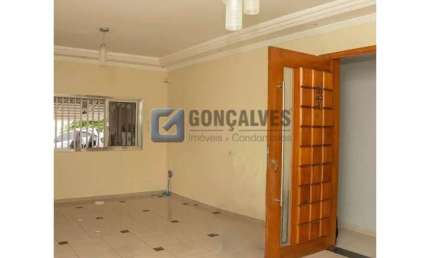Casa com 3 quartos para alugar na JOSE MEDEIROS E ALBUQUERQUE, R, Taboão, São Bernardo do Campo, 275 m2 por R$ 4.500