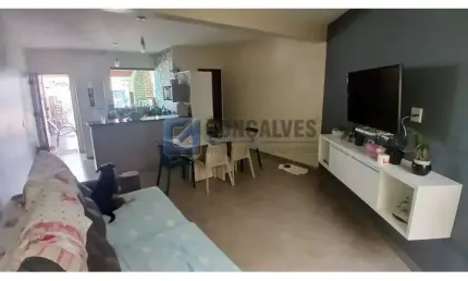 Casa com 4 quartos para alugar na MOCAMBO, R, Vila Lucinda, Santo André por R$ 3.800