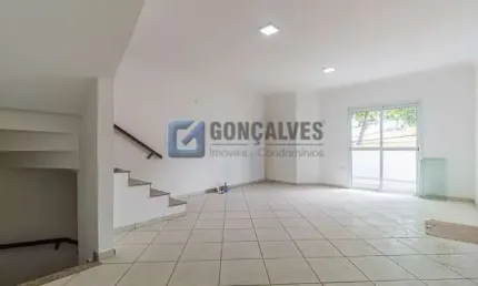 Casa com 3 quartos para alugar na TOQUIO, R, Vila Metalúrgica, Santo André, 140 m2 por R$ 3.300
