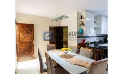 Casa com 3 quartos para alugar na crimeia, r, parque novo oratório, santo andré, 250 m2 por r$ 4.600