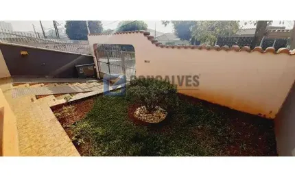Casa com 2 quartos para alugar na bom jesus de pirapora, r, baeta neves, são bernardo do campo, 180 m2 por r$ 2.600