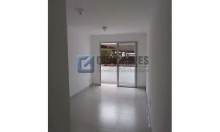 Apartamento com 3 quartos para alugar na frederico ammon, r, baeta neves, são bernardo do campo, 75 m2 por r$ 1.970