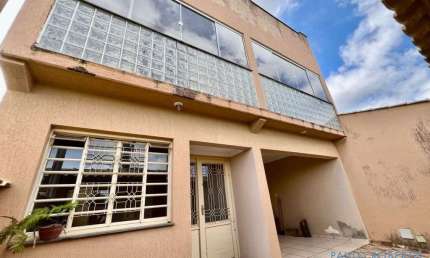 Casa com 3 quartos à venda no Jardim Aeroporto, Poços de Caldas 