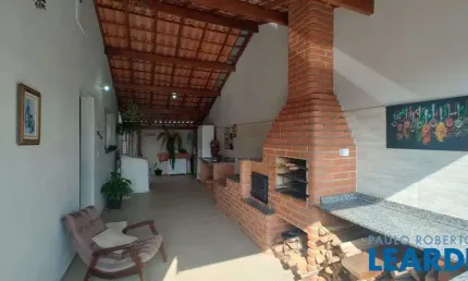 Casa térrea - loteamento residencial tiradentes - mg