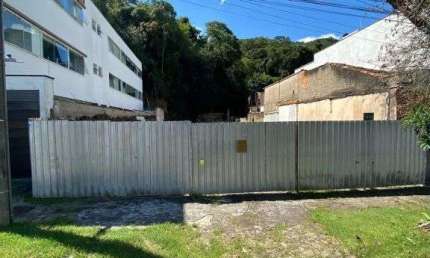 Terreno à venda no Centro, Poços de Caldas 