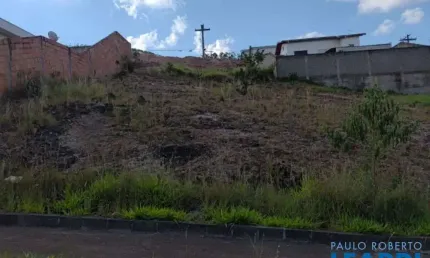 Terreno à venda no Loteamento Residencial Tiradentes, Poços de Caldas 