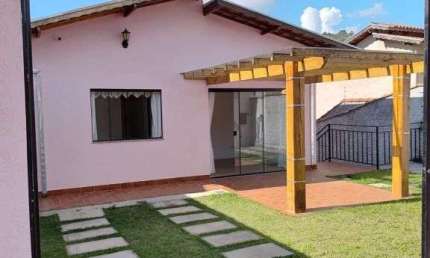 CASA ASSOBRADADA - LOTEAMENTO RESIDENCIAL TIRADENTES - MG