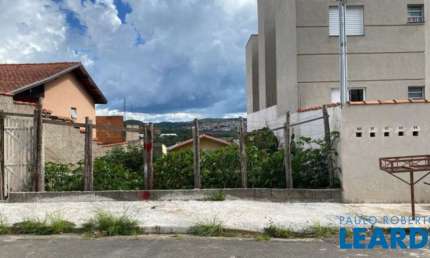 Terreno à venda no Jardim Daniele, Poços de Caldas 