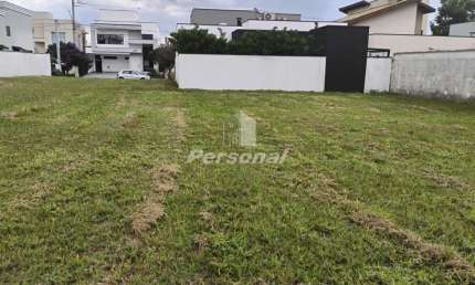 Terreno de 300m² para venda,  Residencial Ouroville,  - TE6315