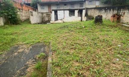 Excelente terreno plano para venda, no bairro Lamenha Grande, em Almirante Tamandaré - PR.