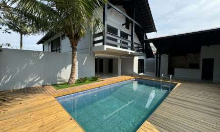 Casa com 4 quartos à venda no Floresta, Joinville 