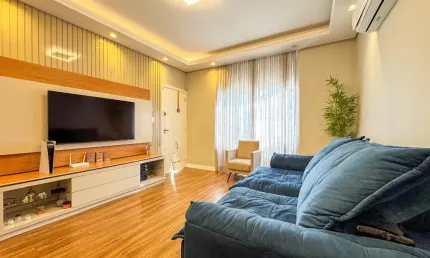 Casa com 3 quartos à venda no Bom Retiro, Joinville 