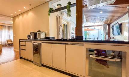 Casa com 3 quartos à venda no Bom Retiro, Joinville 