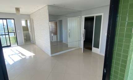Apartamento com 4 quartos para alugar na Rua Alfredo Gomes de Oliveira, Armação, Salvador