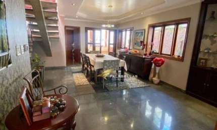 Casa com 4 dormitórios à venda, 461 m² por R$ 1.869.000,00 - Jardim Samambaia - Jundiaí/SP
