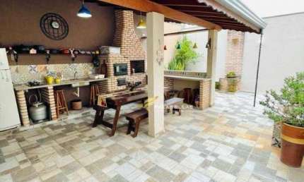 Casa com 2 dormitórios à venda, 275 m² por R$ 830.000,00 - Horto Santo Antonio - Jundiaí/SP