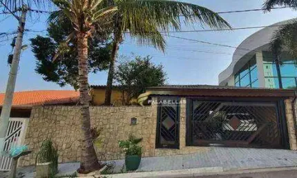 Casa com 3 dormitórios à venda, 243 m² por R$ 1.790.000,00 - Jardim Santa Teresa - Jundiaí/SP