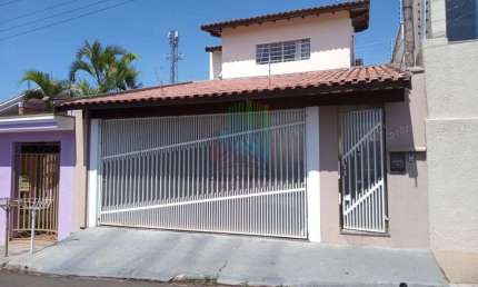 Casa com 3 quartos à venda na Rua Joaquim Eduardo Catarino, 2133, Vila Rancho Velho, São Carlos, 219 m2 por R$ 450.000