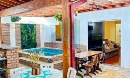Casa com 2 quartos à venda na Rua Ervira Brasse Crempe, 520, Residencial Itamarati, São Carlos, 178 m2 por R$ 575.000