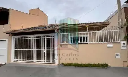 Casa com 3 quartos para alugar na Rua Mauro Dias Correia, 586, Residencial Samambaia, São Carlos, 197 m2 por R$ 3.000
