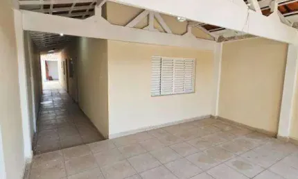 OPORTUNIDADE: Casa de dois quartos sendo um suíte, churrasqueira e garagem para 2 carros coberta. Jardim São Francisco em Indaiatuba - SP
