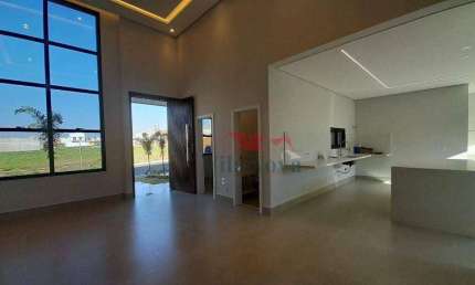 EXCELENTE CASA Á VENDA NO NOVÍSSIMO COND. MARIA CÂNDIDA COM 3 SUÍTES, ESCRITÓRIO, PISCINA E 4 VAGAS - INDAIATUBA SP!