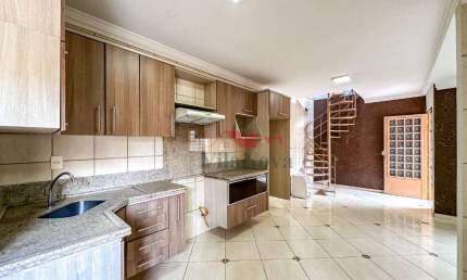 Casa com 3 dormitórios, sendo 2 suítes à venda, 203 m² por R$ 830.000 - Residencial Parque Laguna - Salto/SP