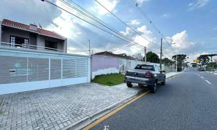 Sobrado com 4 quartos, 180m², à venda em Pinhais, Centro