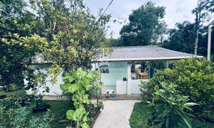 Chácara / sítio com 2 quartos à venda na Rua Simone Ribas Viana, Vila Santa Helena 3, Piraquara