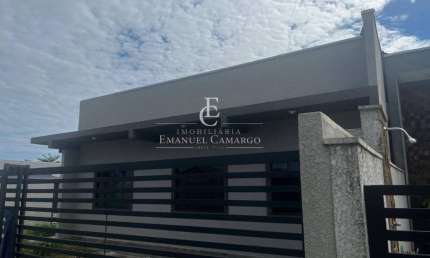 Casa com 2 quartos à venda na Avenida Paranaguá, Centro, Matinhos