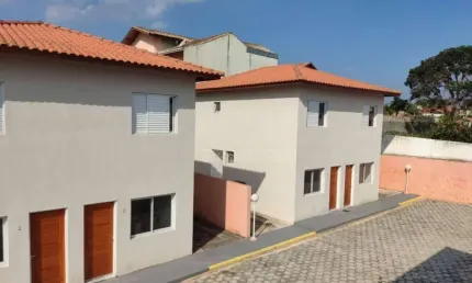 Casa com 2 dormitórios à venda, 65 m² por R$ 330.000,00 - Chácara Bel Verde - Vargem Grande Paulista/SP