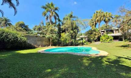 Casa com 4 quartos à venda na Rua São Paulo, 102, Vila Santo Antônio, Cotia