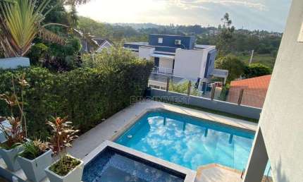 Casa com 4 dormitórios à venda, 500 m² por R$ 2.690.000,00 - Granja Viana - Carapicuíba/SP