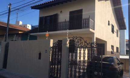 Casa de bairro com 3 dormitórios à venda, 265 m² por R$ 850.000 - Jardim Nomura - Cotia/SP