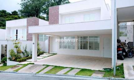 Casa com 03 Dormitórios à Venda, 208 m² por R$ 1.800.000 - Granja Viana - Cotia/SP