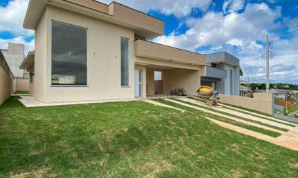 Casa com 3 dormitórios, 200 m² - venda por R$ 1.250.000,00 ou aluguel por R$ 9.000,02/mês - Paysage Bella Vittá - Vargem Grande Paulista/SP
