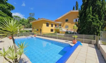 Casa em condomínio de Alto Padrão na Granja Viana!!!