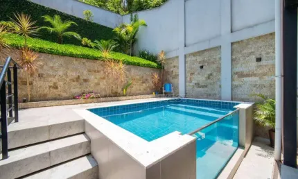 Casa com 4 dormitórios à venda, 308 m² por R$ 1.400.000,00 - Granja Viana - Jandira/SP