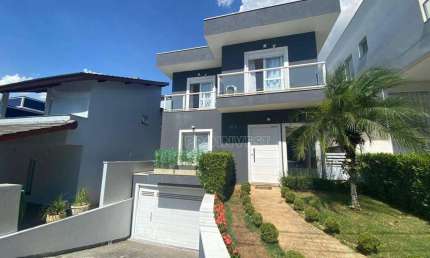 Casa com 4 dormitórios à venda, 232 m² por R$ 1.800.000,00 - Granja Viana – Km 26 - Cotia/SP