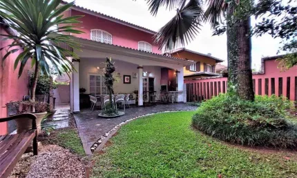 Casa à venda, 215 m² por R$ 1.590.000,00 - Granja Viana - Cotia/SP