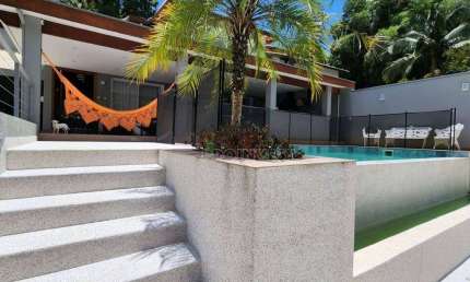 Casa com 3 dormitórios à venda, 290 m² por R$ 1.690.000,00 - Granja Viana - Cotia/SP