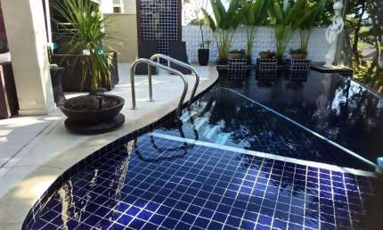 Casa com 4 dormitórios à venda, 352 m² por R$ 3.280.000,00 - Granja Viana - Carapicuíba/SP